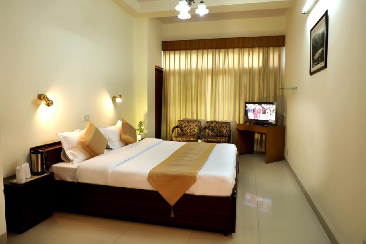 Tara Home Shimla Near Mall Road Buitenkant foto