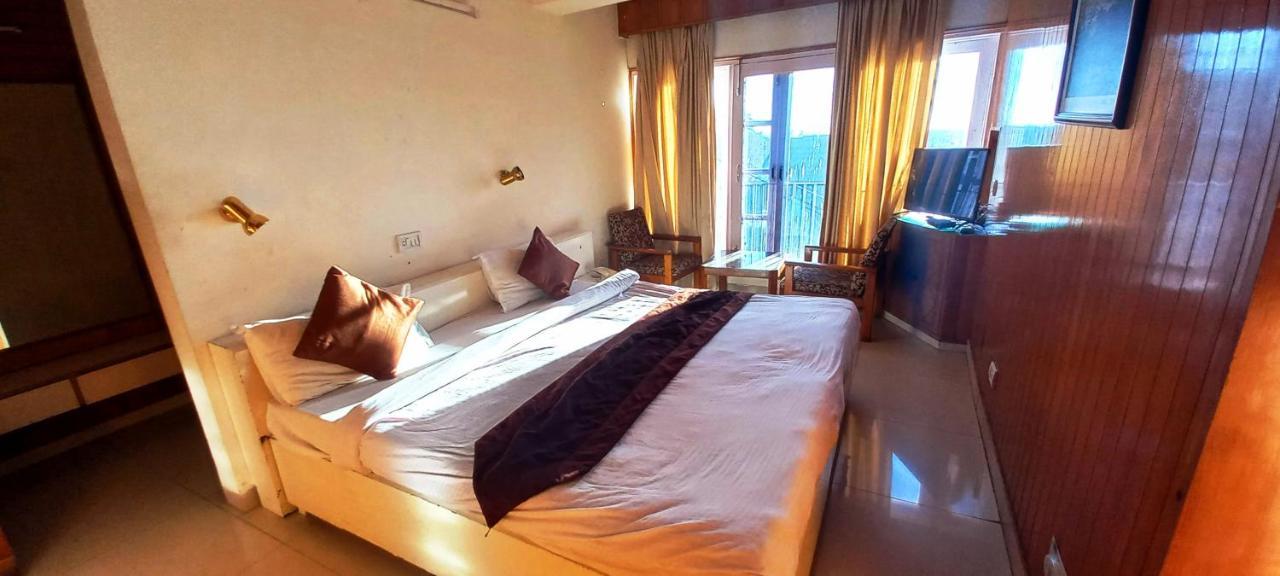 Tara Home Shimla Near Mall Road Buitenkant foto