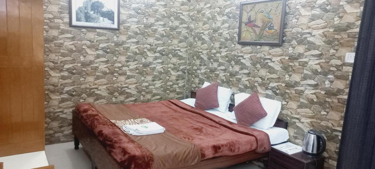 Tara Home Shimla Near Mall Road Buitenkant foto