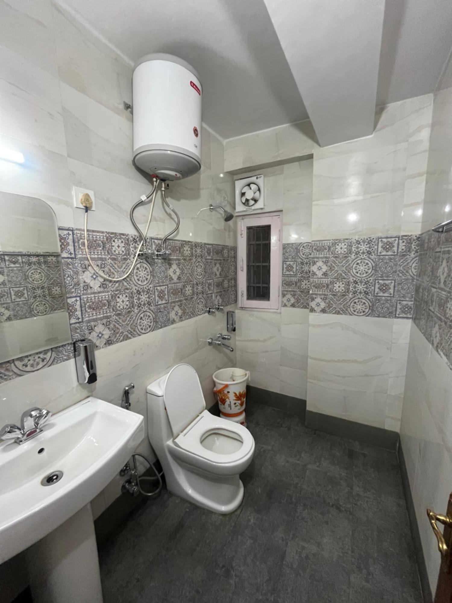 Tara Home Shimla Near Mall Road Buitenkant foto